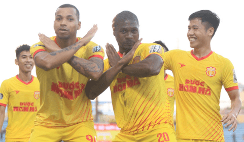 FC Nam Định chia tay Hendrio trước thềm lượt về V-League